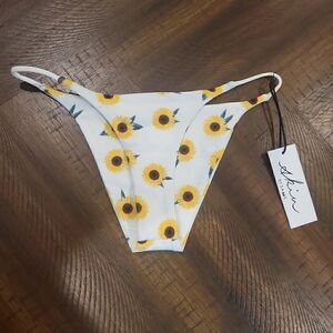 Cheeky Sunflower Bikini Bottom Small White with Sunflowers NWT